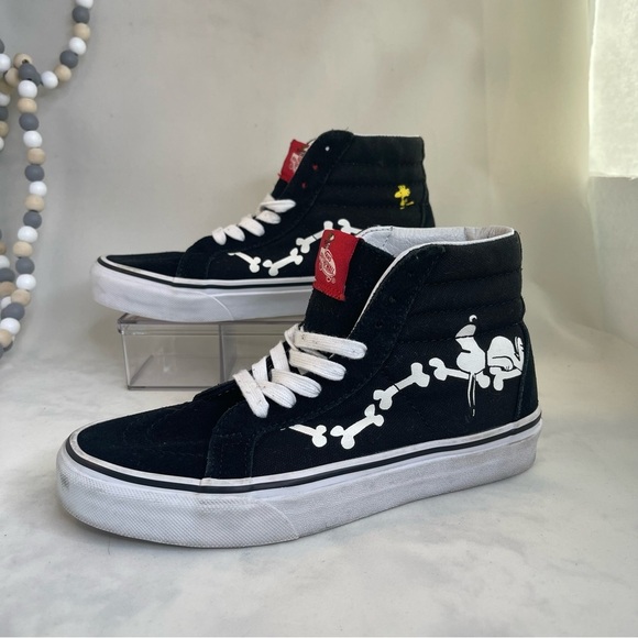 Vans Sk8-hi Reissue X Peanuts "Snoopy Bones" Charlie Brown US Men 4 Women 5.5 - Picture 1 of 10